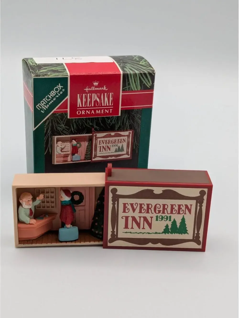 Hallmark Keepsake Evergreen Inn 1991 Matchbox Memories, Vintage Ornament